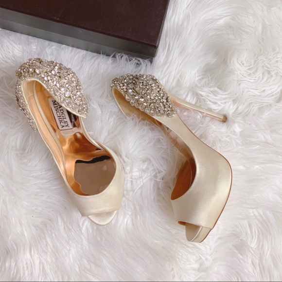 SOLD OUT Badgley Mischka Vicki Heels Wedding Shoes - Picture 3 of 8